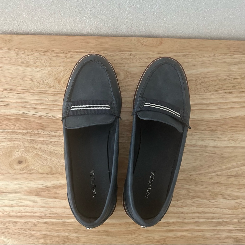 Nautica Navy and White Loafers - Picture 12 of 15